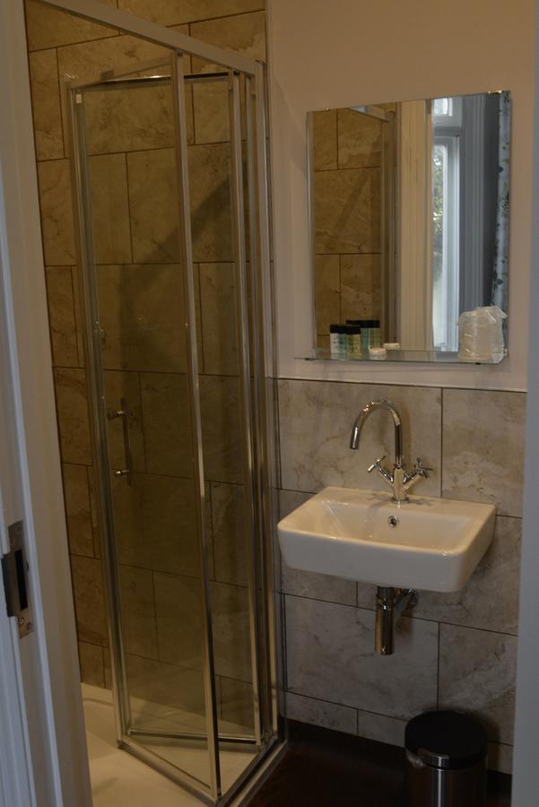 The Milford Arms 3* Hounslow