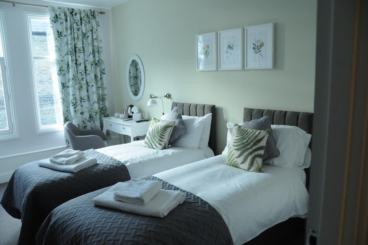 The Milford Arms 3* Hounslow